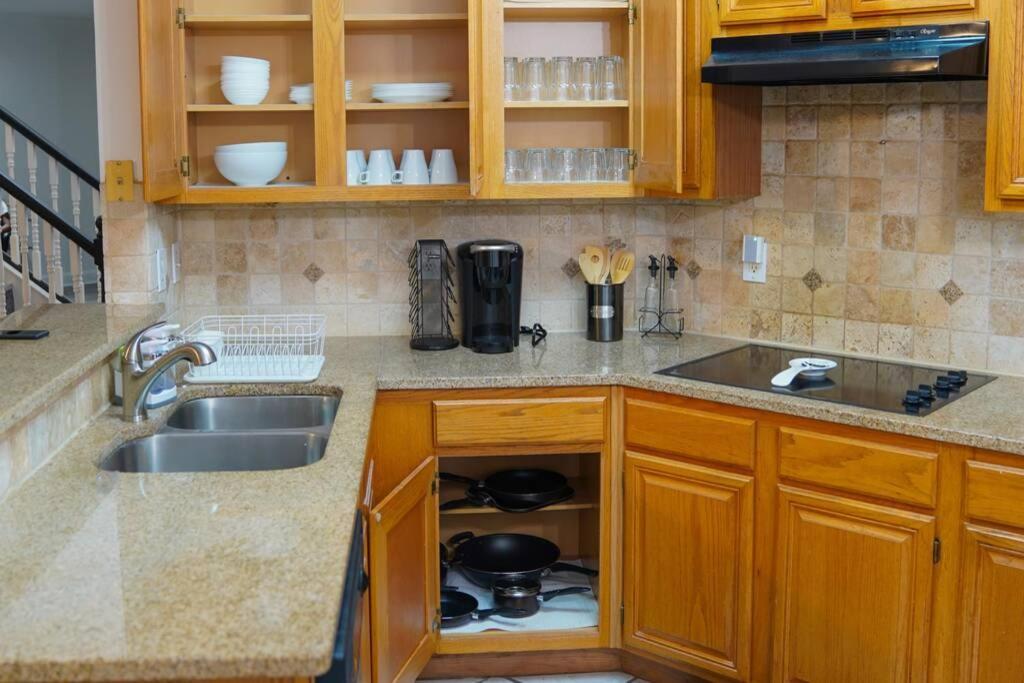 Villa Remodeled Luxury With Proximity Lewisville Exterior foto