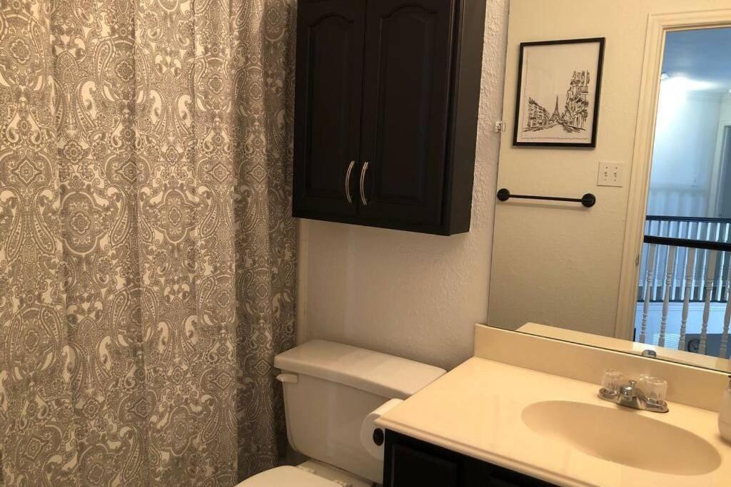 Villa Remodeled Luxury With Proximity Lewisville Exterior foto